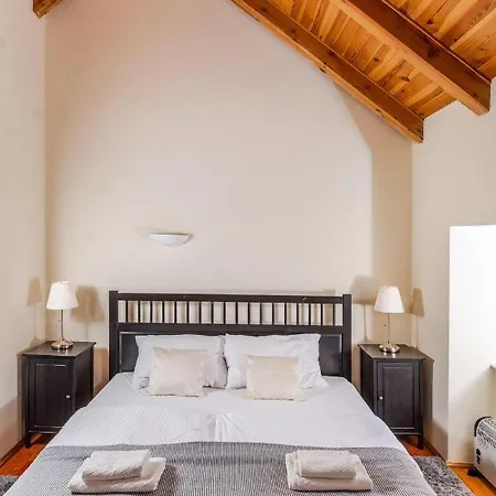بيت للعطل Villa-varos-palm-garden سبليت