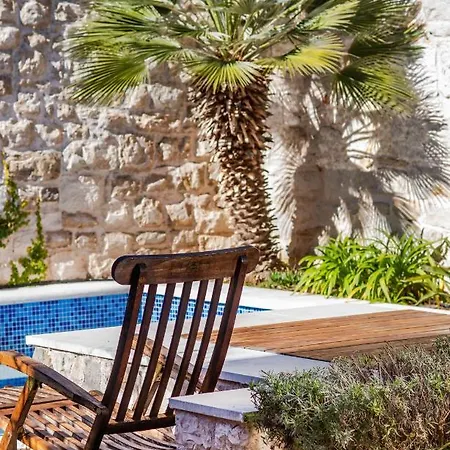 Villa-varos-palm-garden Split